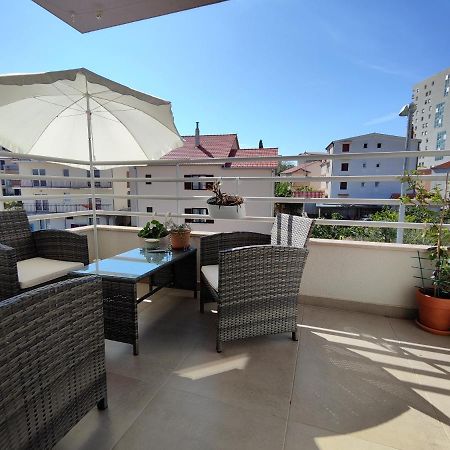 Lucy Apartment Split Bagian luar foto